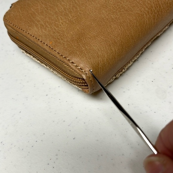 The Sac Tan and Cream Crochet Crossbody Bag - Picture 9 of 13